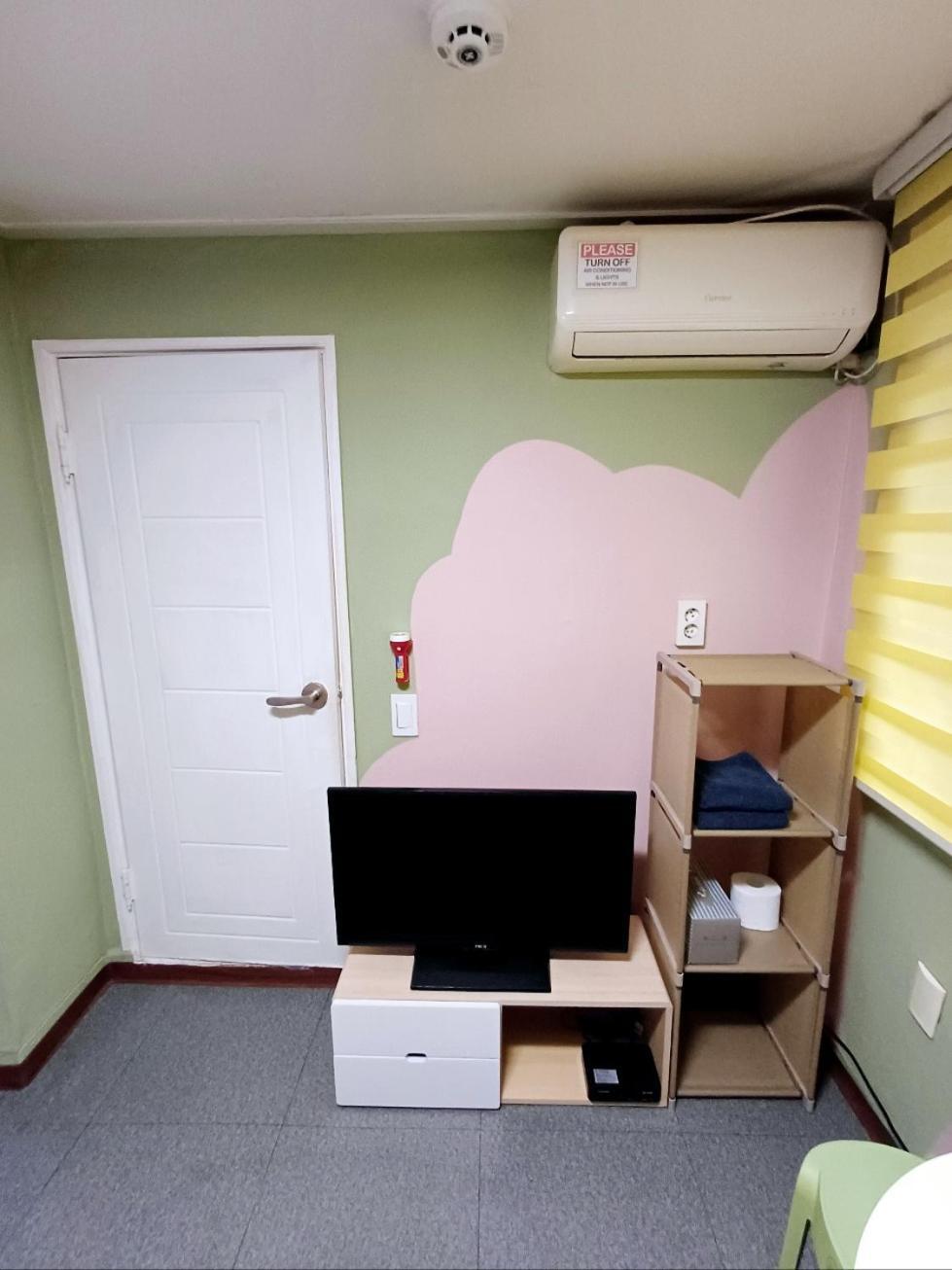 Korstay Guesthouse Seoul Station Екстер'єр фото
