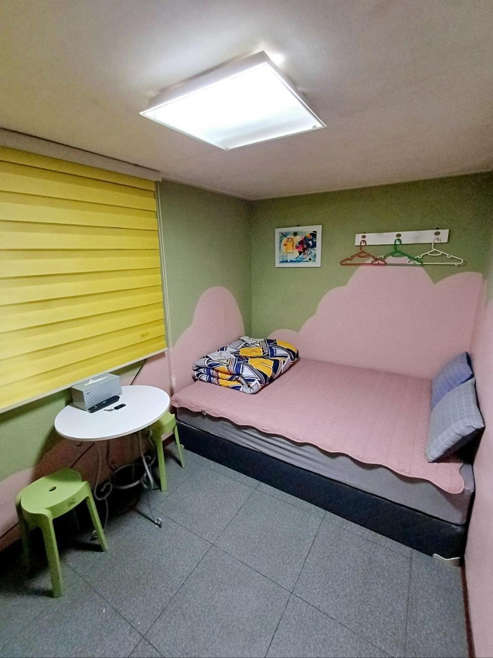 Korstay Guesthouse Seoul Station Екстер'єр фото